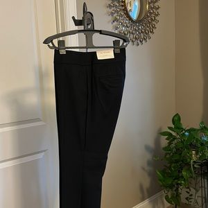 New with tags Ann Taylor Trouser Pants. New worn- smoke free home.